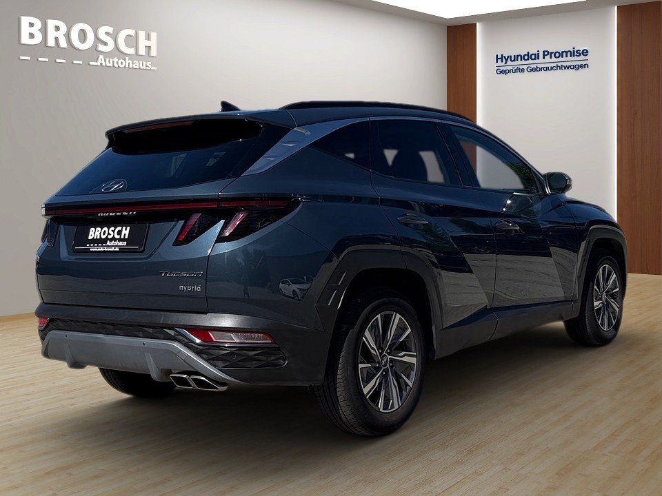 Fahrzeugabbildung Hyundai TUCSON HYBRID 1.6T 4WD TREND PANO 1HD EL.HECKKL+ Trend 4WD