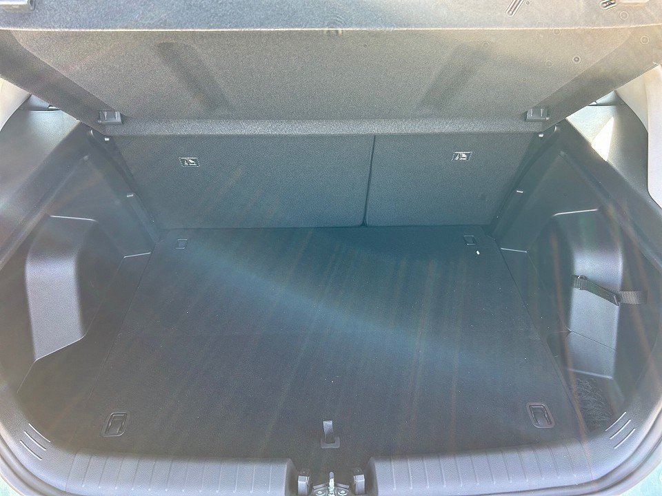 Fahrzeugabbildung Hyundai BAYON 1.0T AT TREND SHZ+KAMERA+LENKHZ+CARPLAY+QI