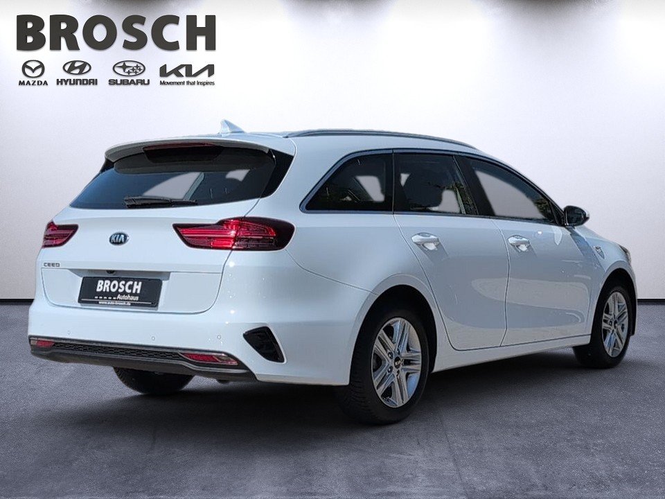 Fahrzeugabbildung Kia CEED SW VISION GARANTIE NAV+KAM+KLIMAAT+CARPLAY+ Vision