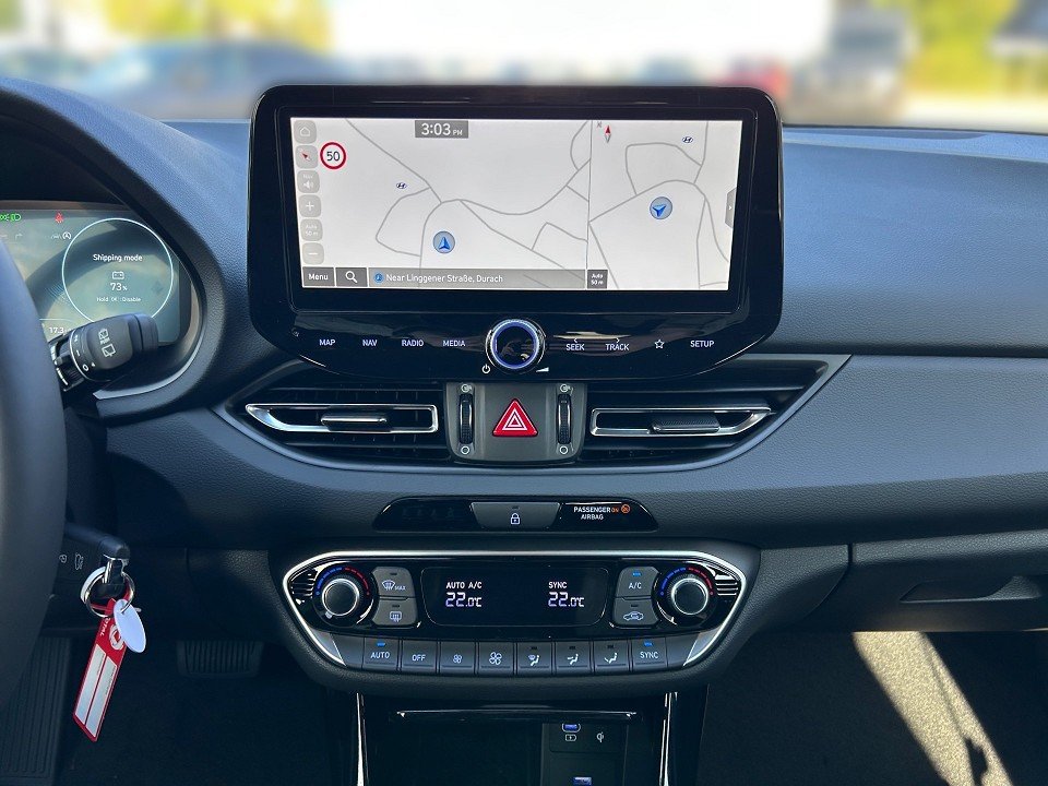 Fahrzeugabbildung Hyundai i30 1.0T DCT ADVANTAGE NAV+SHZ+CARPLAY+QI+KAMERA