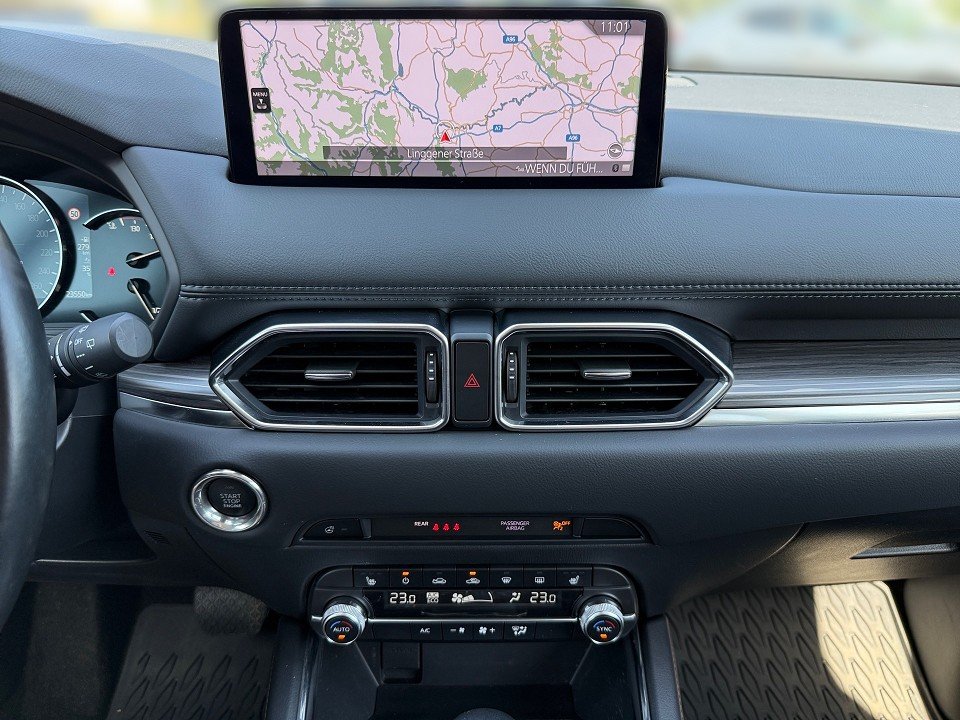 Fahrzeugabbildung Mazda CX-5 SKY-D 184 6AT AWD EXCLUSIVE AHK GARANTIE-29