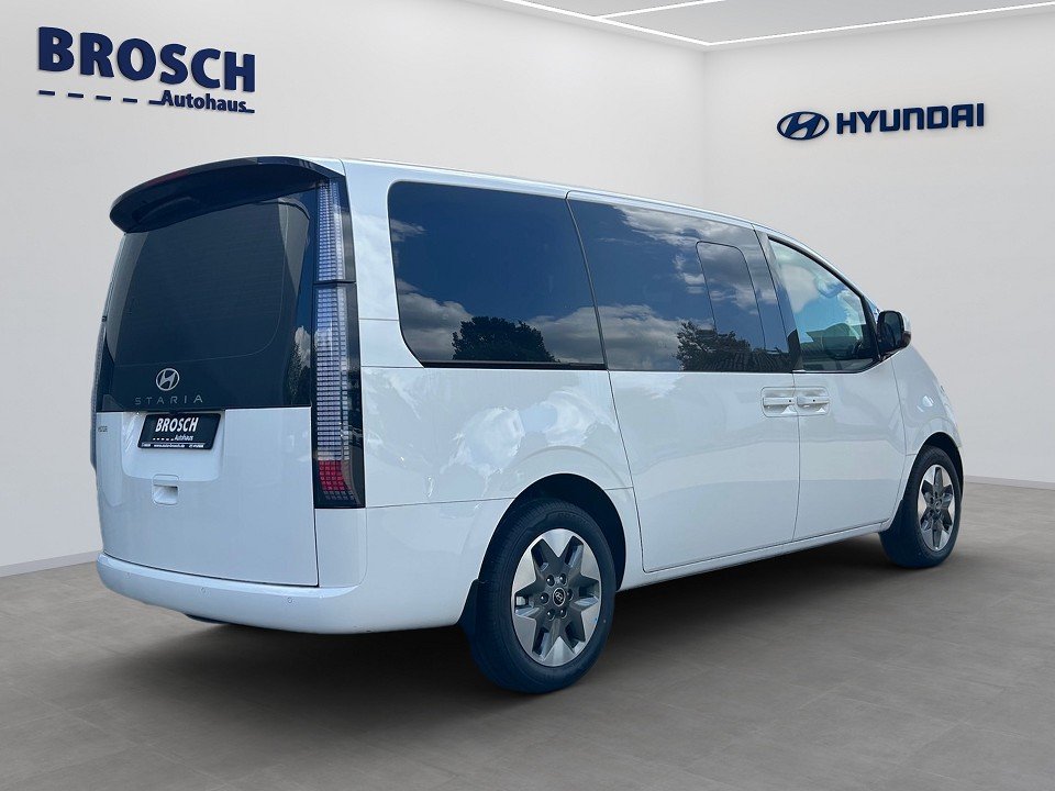 Fahrzeugabbildung Hyundai STARIA HEV 9SITZE 1.6T AT PRIME NAV+SHZ+CARPLAY+