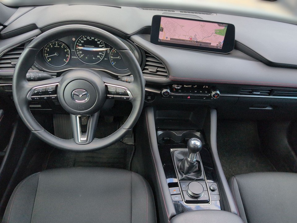 Fahrzeugabbildung Mazda 3 2.0 SKY-G 150 HOMURA GARANTIE-09/29 NAVI+KAM++