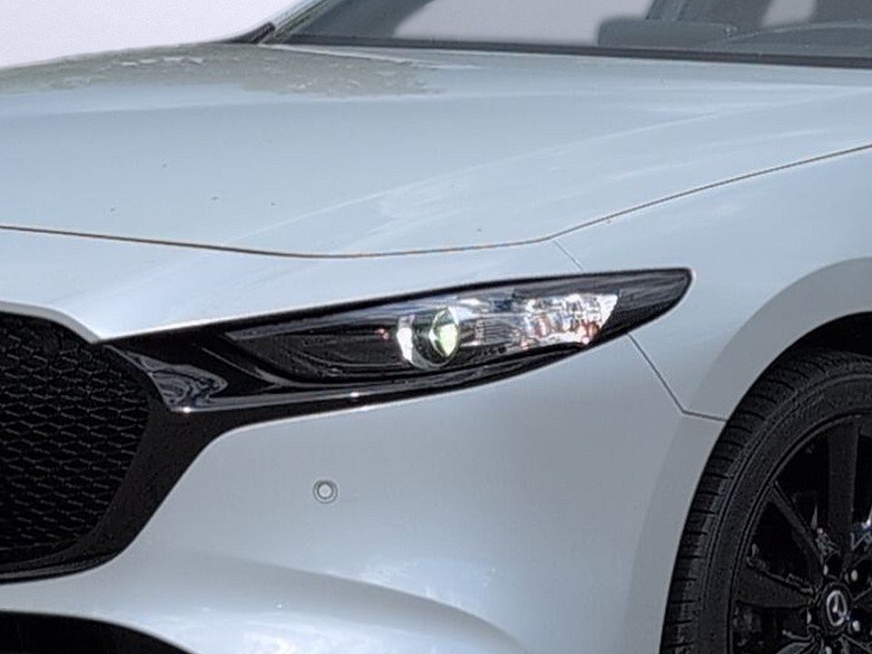 Fahrzeugabbildung Mazda 3 2.0 SKY-G 150 HOMURA GARANTIE-09/29 NAVI+KAM++