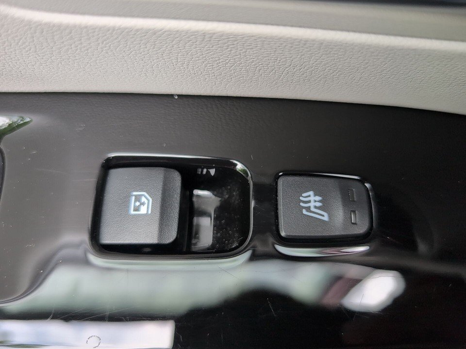 Fahrzeugabbildung Hyundai TUCSON 1.6 CRDi PRIME AT 4WD 360+3Z-KLIMA+4xSHZ+ Prime Mild-Hybrid 4WD