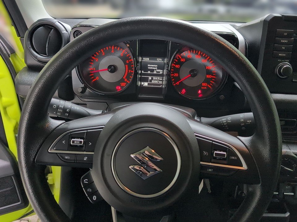 Fahrzeugabbildung Suzuki JIMNY COMFORT ALLGRIP NFZ KLIMA+2xSHZ+TEMP.+BT++ Comfort AllGrip NFZ