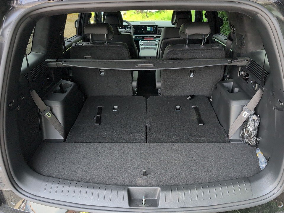 Fahrzeugabbildung Hyundai SANTA FE PHEV 1.6T AT 4WD BLACKLINE 6S DIGIT-KEY