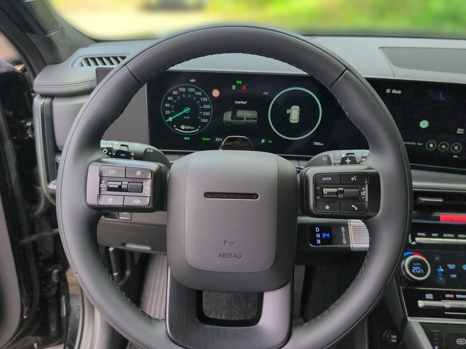 Fahrzeugabbildung Hyundai SANTA FE PHEV 1.6T AT 4WD BLACKLINE 6S DIGIT-KEY