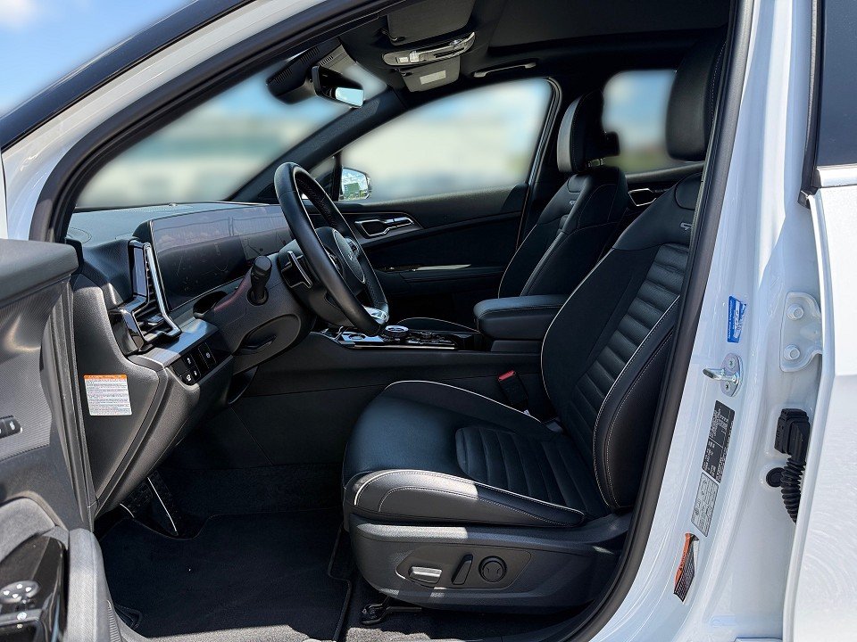 Fahrzeugabbildung Kia SPORTAGE PHEV 4WD GT LINE VOLL GARANTIE4.30 PANO GT-Line Plug-in Hybrid 4WD