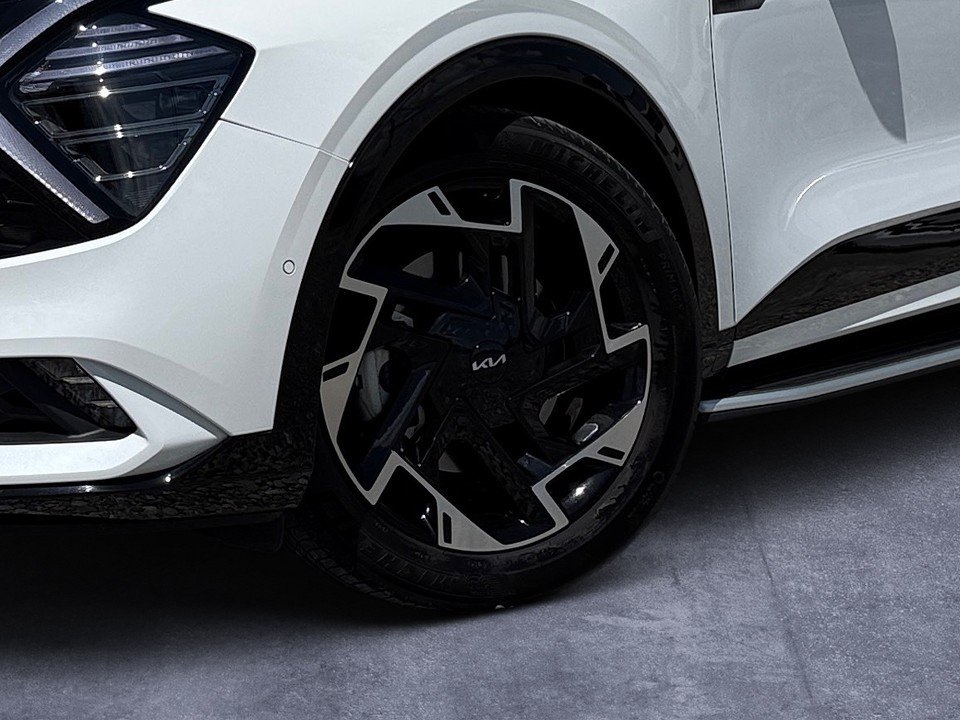 Fahrzeugabbildung Kia SPORTAGE PHEV 4WD GT LINE VOLL GARANTIE4.30 PANO GT-Line Plug-in Hybrid 4WD