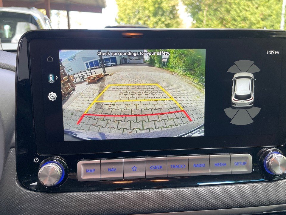 Fahrzeugabbildung Hyundai KONA EV 64kWh TREND NAV+ASSIST-P 1HD AVILOO HUD+