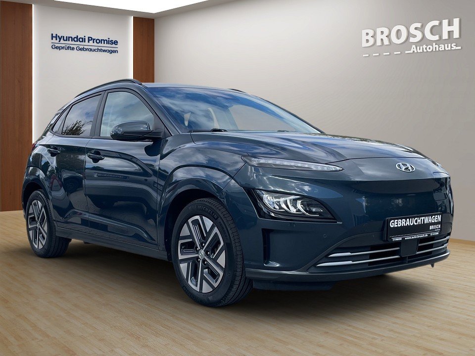 Fahrzeugabbildung Hyundai KONA EV 64kWh TREND NAV+ASSIST-P 1HD AVILOO HUD+