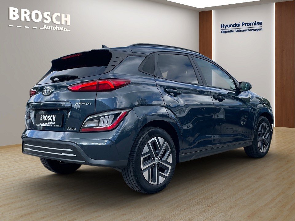 Fahrzeugabbildung Hyundai KONA EV 64kWh TREND NAV+ASSIST-P 1HD AVILOO HUD+