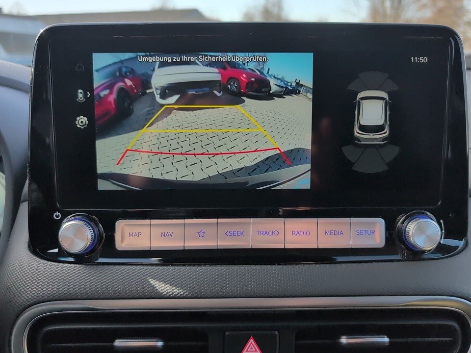 Fahrzeugabbildung Hyundai KONA EV 64kWh TREND NAV-P 1HD 484RW GARANTIE-30