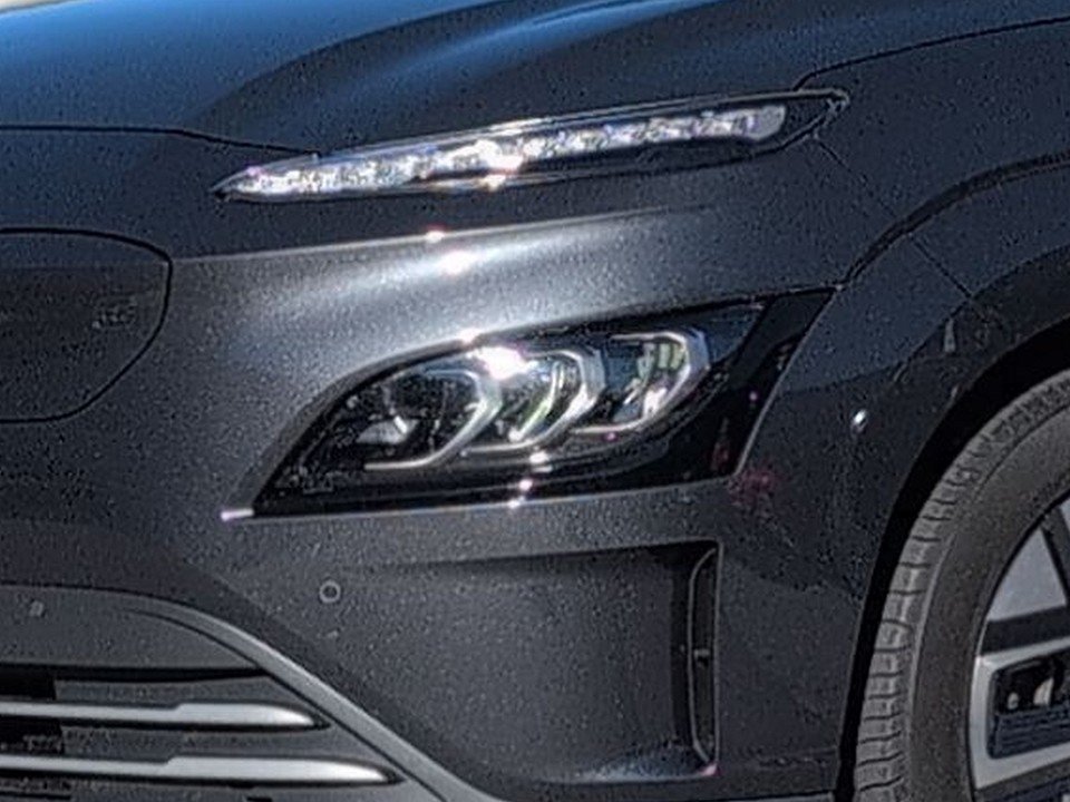 Fahrzeugabbildung Hyundai KONA EV MY23 64kWh TREND NAV-P 1HD 484KM-RW 97%!