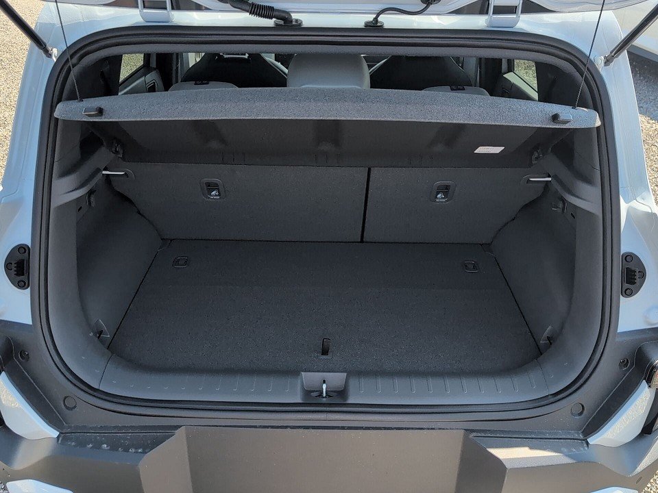 Fahrzeugabbildung Kia EV2 61kWh GTL WIC 22AC TEC DWP COM 413KM-RANGE