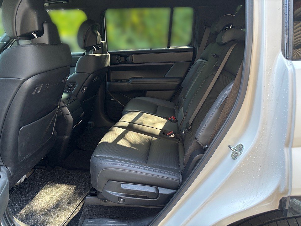 Fahrzeugabbildung Hyundai SANTA FE PHEV 1.6T AT 4WD BLACKLINE 7S DIGIT-KEY