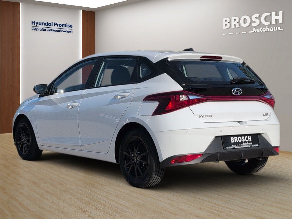 Fahrzeugabbildung Hyundai i20 1.2 SELECT FUNK-P 1HD GARANTIE KLIMA+SHZ+PDC