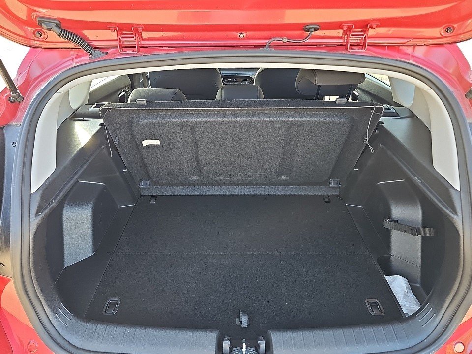 Fahrzeugabbildung Hyundai BAYON MY25 1.0T TREND KOMF-P KEYLESS+NAV+QI+LED