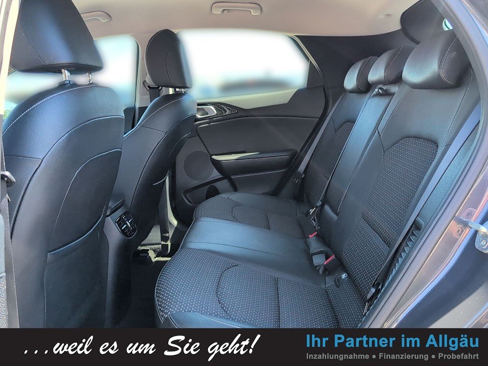 Fahrzeugabbildung Kia XCEED PHEV 1.6 VISION GARANT-10.28 ASSIST/NAVI-P Vision Plug-in Hybrid