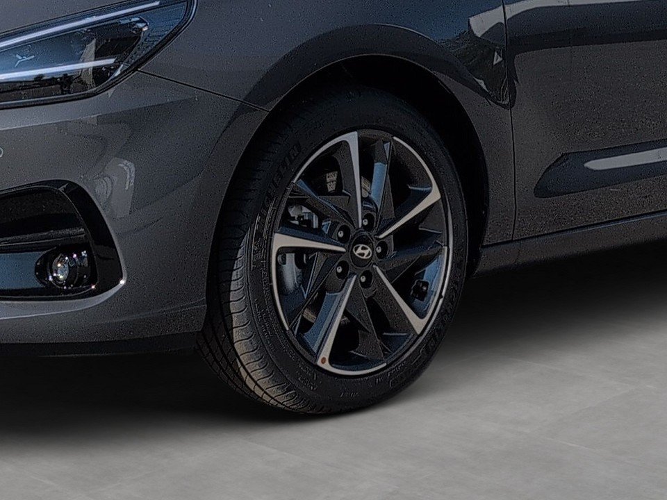 Fahrzeugabbildung Hyundai i30 KOMBI 1.5T AT ADVANTAGE-PLUS NAV+SHZ+CARPLAY