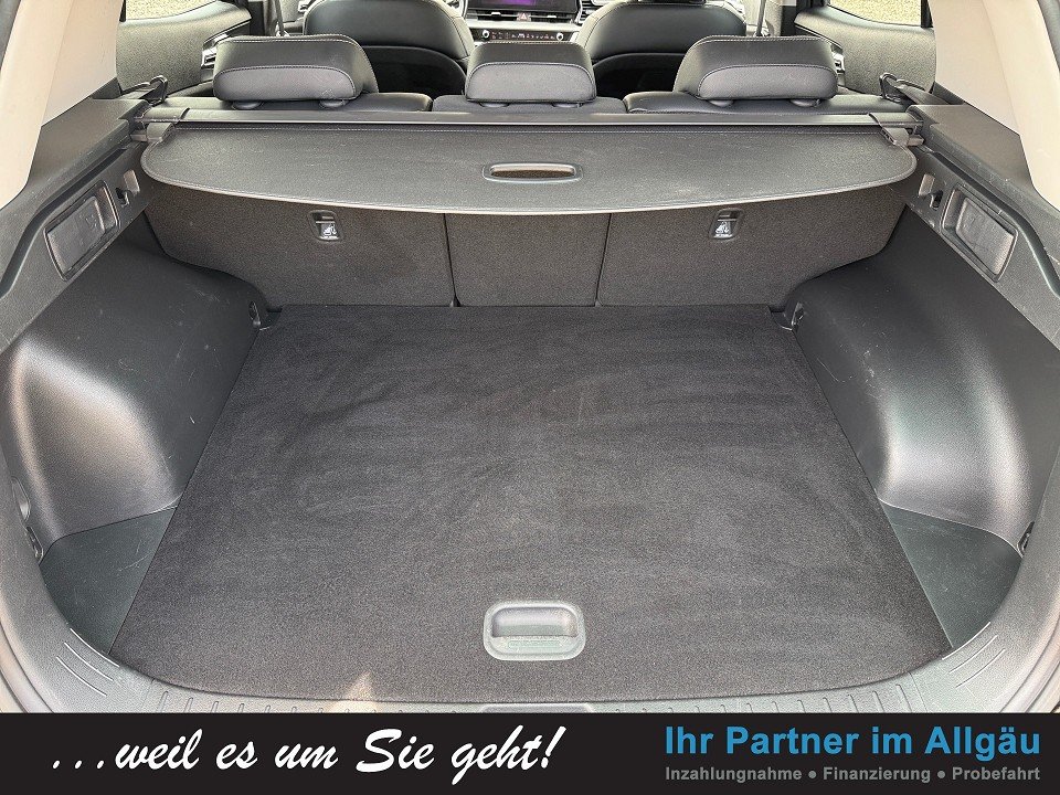 Fahrzeugabbildung Kia SPORTAGE 1.6T 7DCT SPIRIT 1HD NAV+KAMERA+3Z-KLIMA+