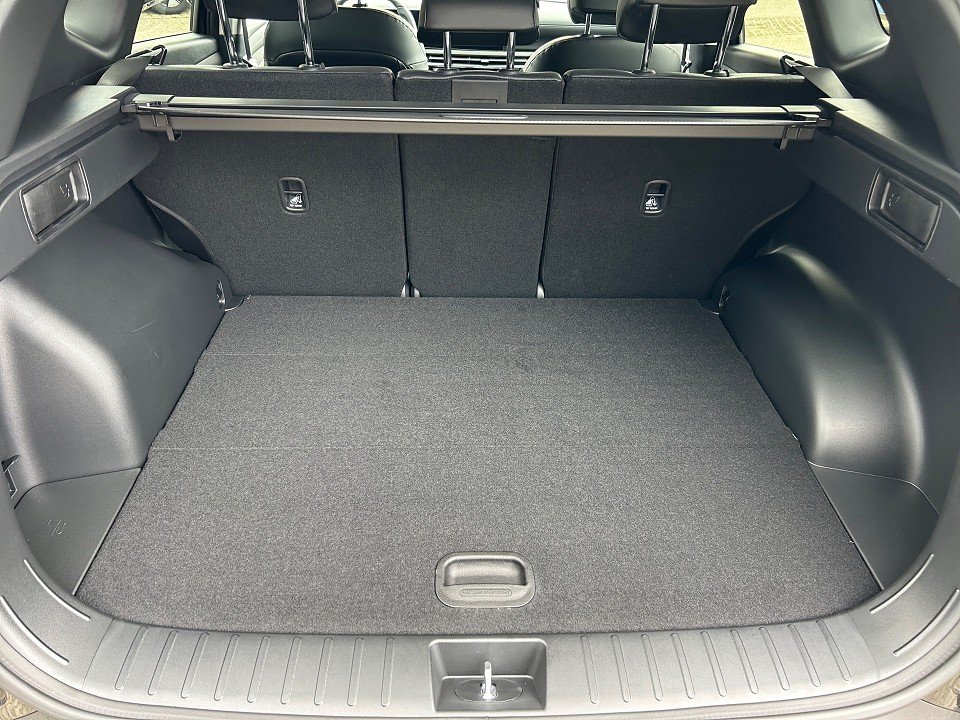 Fahrzeugabbildung Hyundai TUCSON PLUG-IN MY25 1.6T 6AT 4WD TREND MATRIX-P+