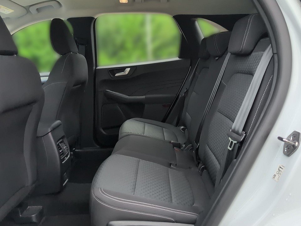 Fahrzeugabbildung Ford KUGA PHEV 2.5 DURATEC COOL & CONNECT KLIMAAT+PDC Plug-In Hybrid Cool & Connect