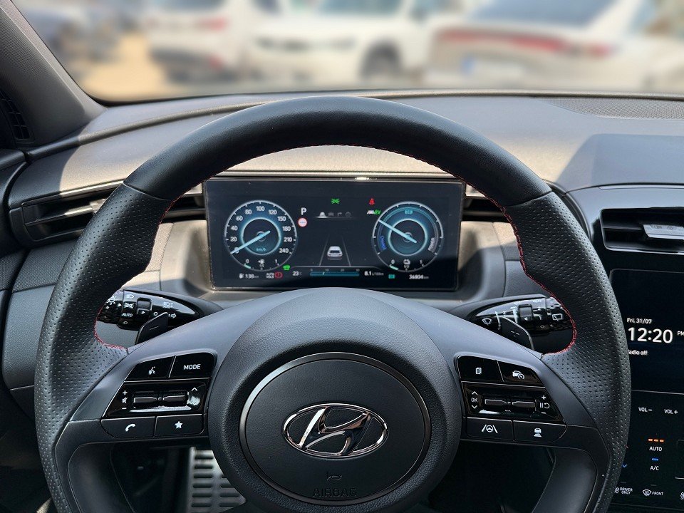 Fahrzeugabbildung Hyundai TUCSON HYBRID 1.6T 4WD N LINE GARANTIE-5.28 1HD N Line Hybrid 4WD