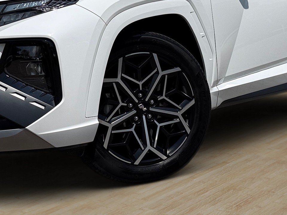 Fahrzeugabbildung Hyundai TUCSON HYBRID 1.6T 4WD N LINE GARANTIE-5.28 1HD N Line Hybrid 4WD