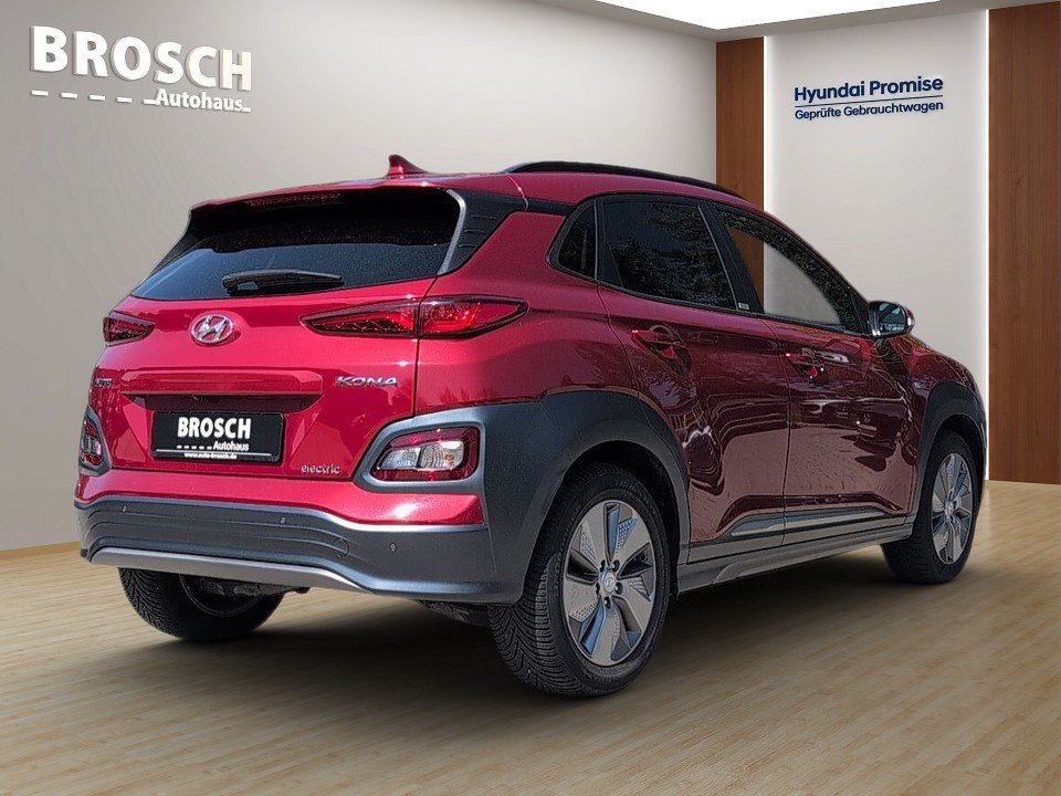 Fahrzeugabbildung Hyundai KONA EV 64kWH E-KONG GARANTIE-03/2029 NAV+KRELL+