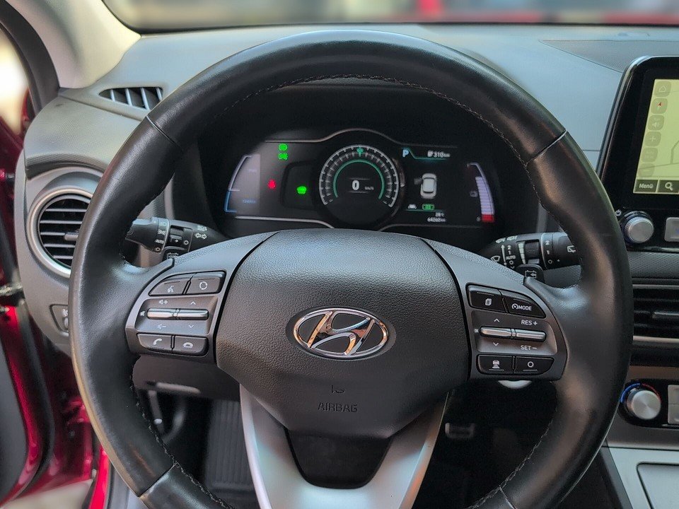 Fahrzeugabbildung Hyundai KONA EV 64kWH E-KONG GARANTIE-03/2029 NAV+KRELL+