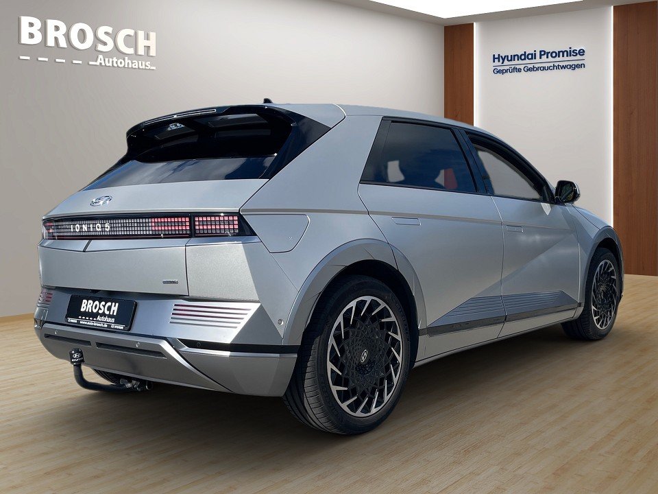 Fahrzeugabbildung Hyundai IONIQ 5 4WD 72kWh UNIQ 20ZOLL 97%SOH GARANTIE-30