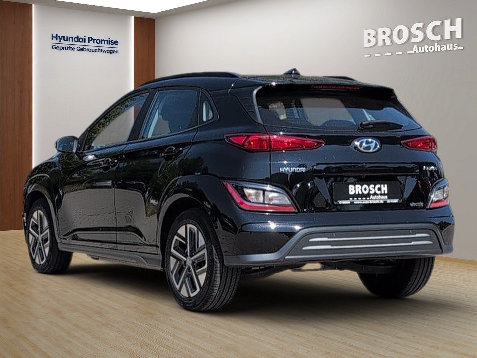 Fahrzeugabbildung Hyundai KONA EV 39kWh SELECT GARANTIE-03/31 CARPLAY+SHZ+