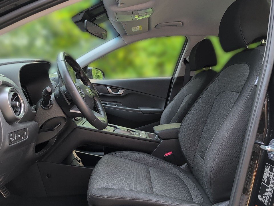 Fahrzeugabbildung Hyundai KONA EV 39kWh SELECT GARANTIE-03/31 CARPLAY+SHZ+