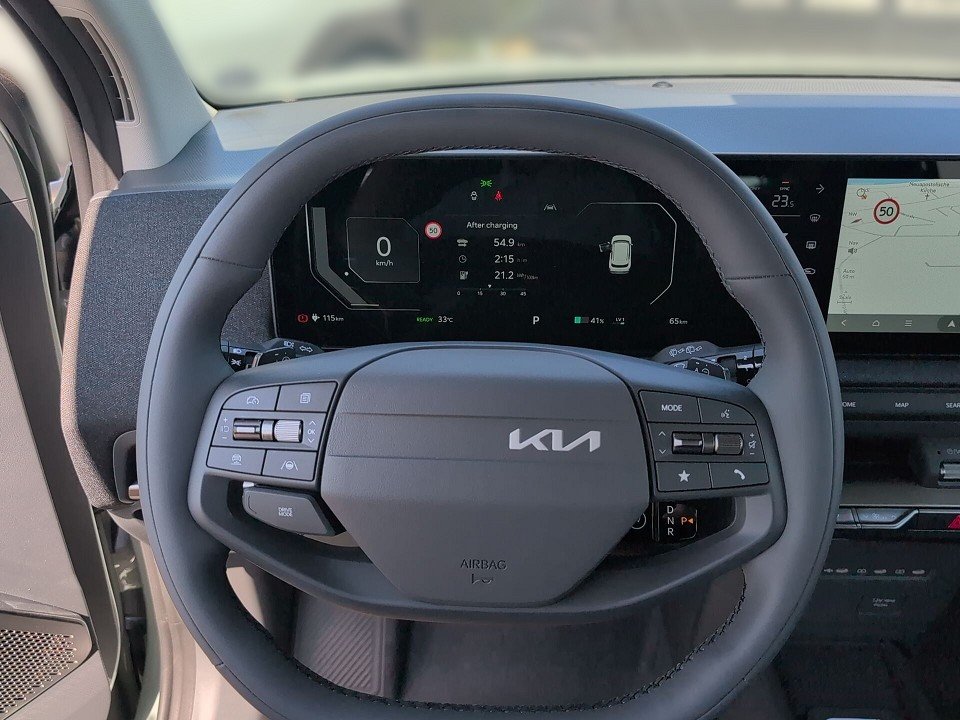 Fahrzeugabbildung Kia EV2 42kWh 5S EARTH WIN/TEC-P 22AC NAV+360+KLIMA+