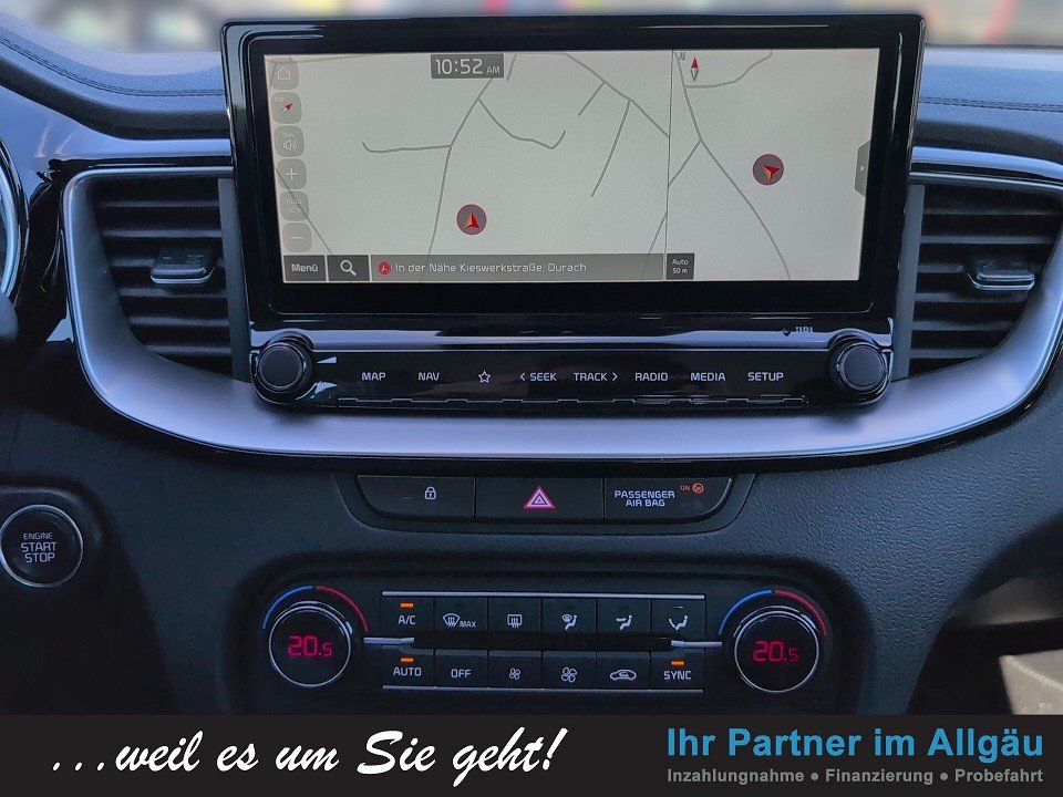 Fahrzeugabbildung Kia CEED SW 1.5T DCT SPIRIT AHK TECH/LEDER-PAKET JBL
