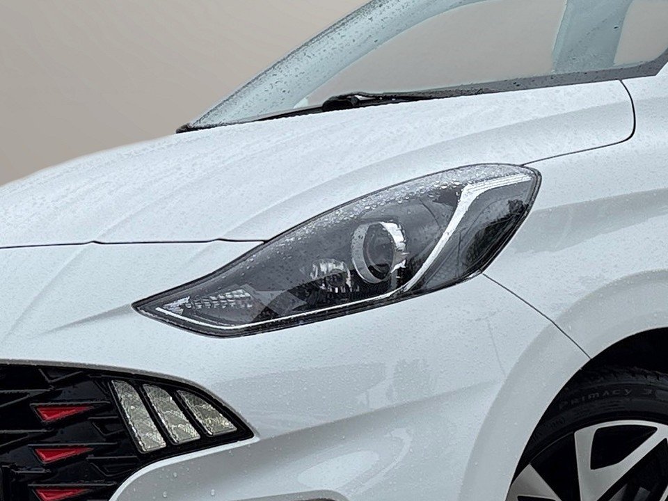 Fahrzeugabbildung Hyundai i10 1.0T 100PS N LINE NAVI-P 1HD GARANTIE KAMERA
