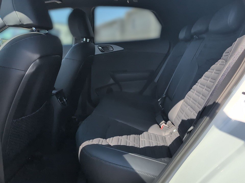 Fahrzeugabbildung Kia XCEED 1.6T 180 DCT SPIRIT SITZ/ADV PANO+JBL+KAM+