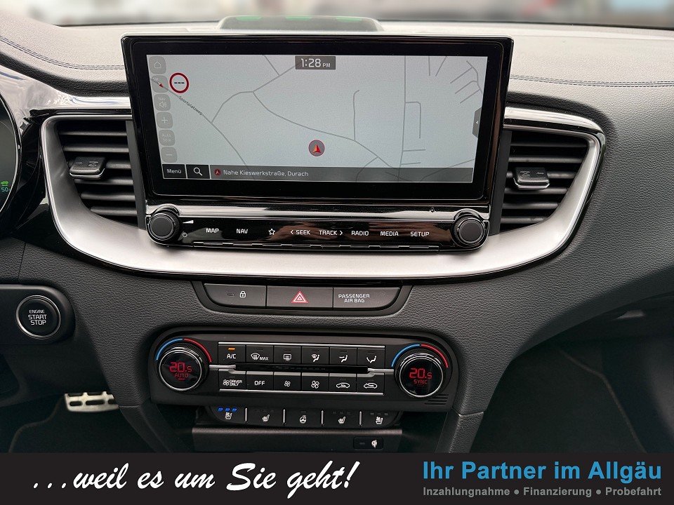 Fahrzeugabbildung Kia XCEED PHEV 1.6 PLATINUM AHK GARANTIE29 PANO VOLL