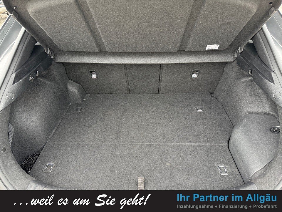 Fahrzeugabbildung Kia XCEED PHEV 1.6 PLATINUM AHK GARANTIE29 PANO VOLL