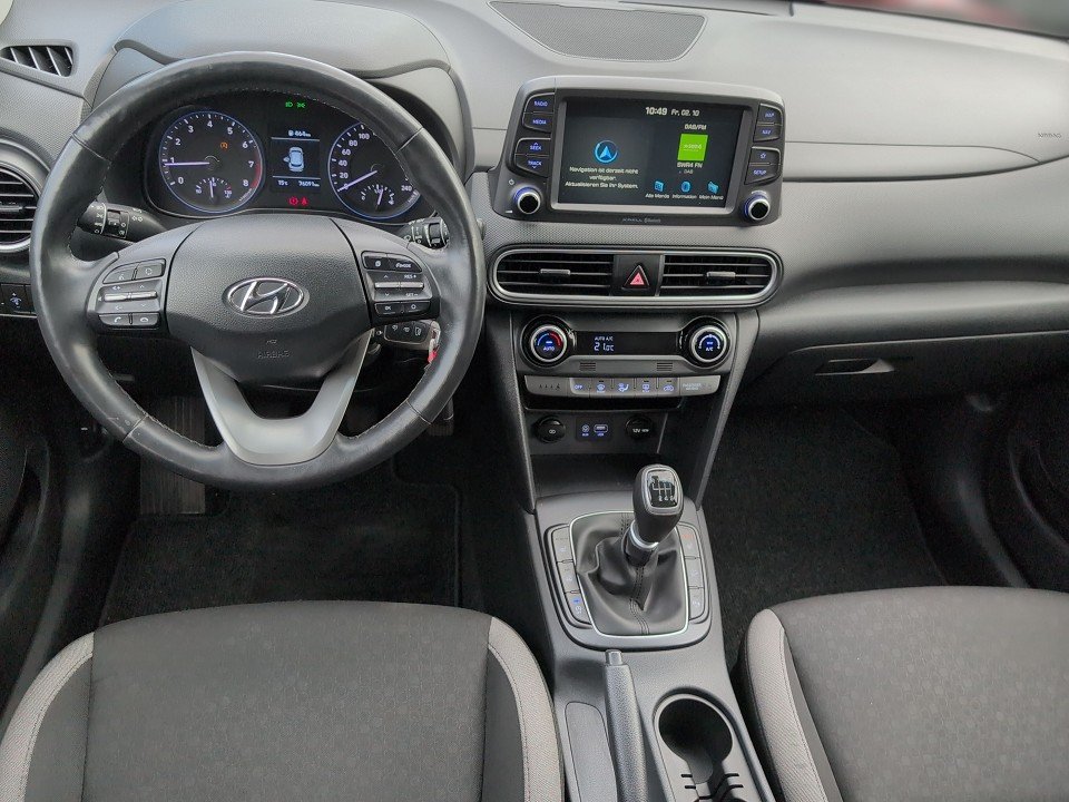 Fahrzeugabbildung Hyundai KONA 1.0T ADVANTAGE KRELL+NAV+KAM+KLIMAAT+2xSHZ+