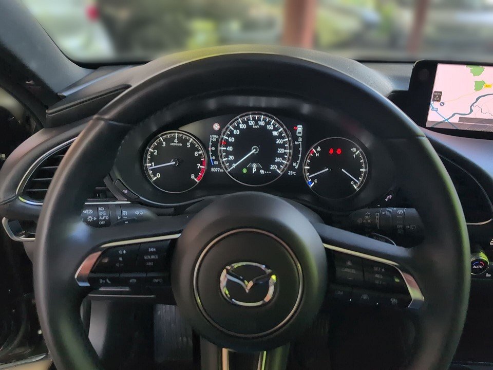 Fahrzeugabbildung Mazda 3 2.5 SKY-G 140 6AT TAKUMI LEDER+HUD+360+BOSE+