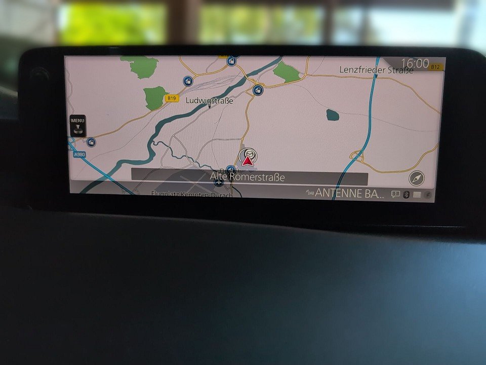 Fahrzeugabbildung Mazda 3 2.5 SKY-G 140 6AT TAKUMI LEDER+HUD+360+BOSE+