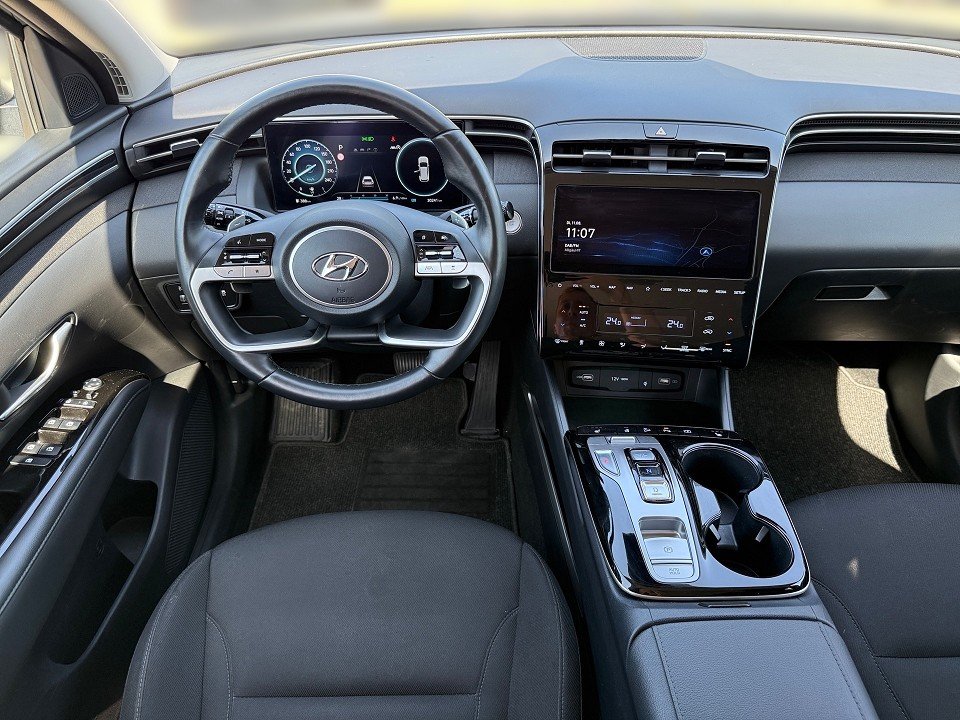 Fahrzeugabbildung Hyundai TUCSON 1.6 CRDi 7DCT TREND AHK VAT/NETTO/STEUER+