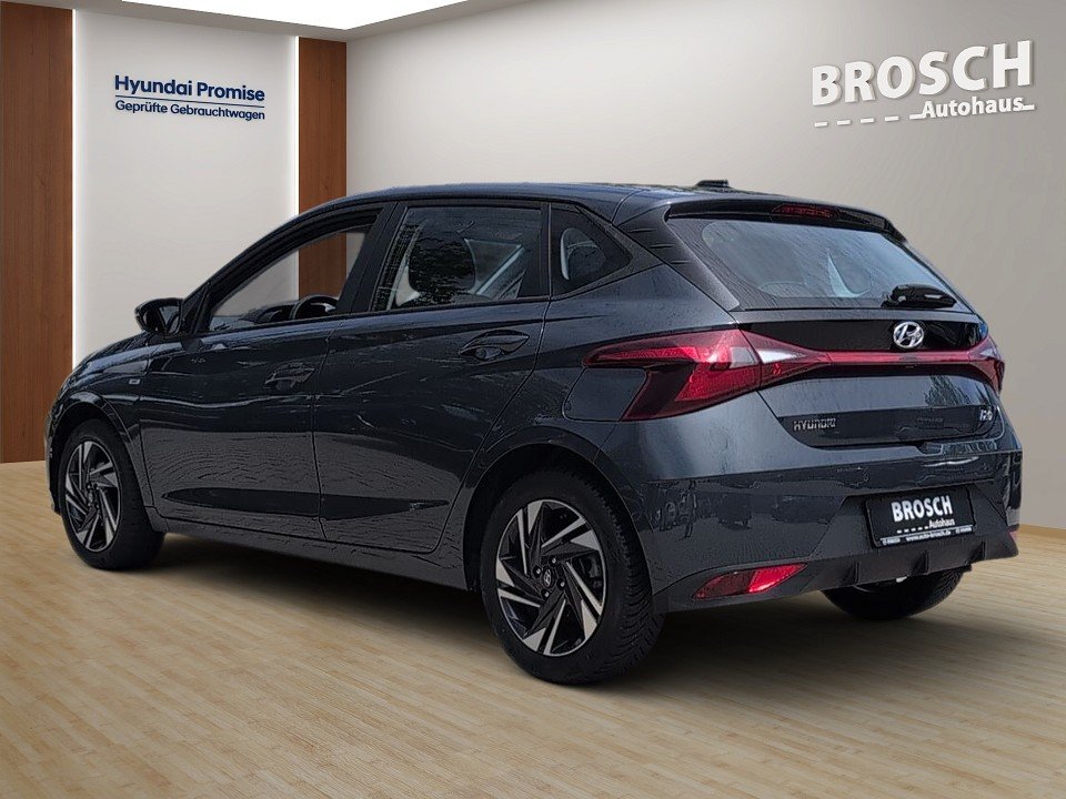 Fahrzeugabbildung Hyundai i20 1.0T DCT SELECT FUNKTION-P 16+PDC+KLIMA+SHZ