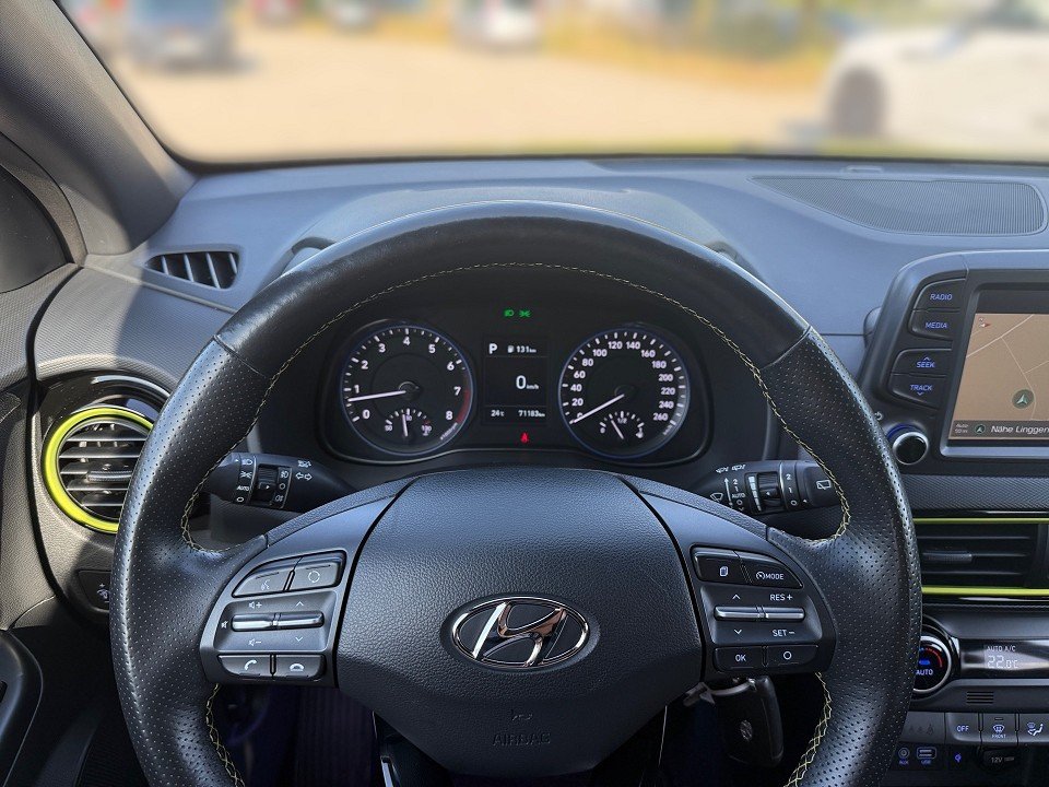 Fahrzeugabbildung Hyundai KONA 1.6T DCT 4WD STYLE AHK/ABNEHM LED/NAV-P HUD