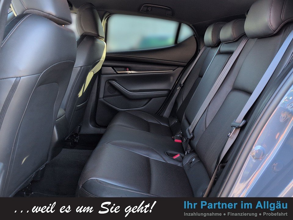 Fahrzeugabbildung Mazda 3 SKY-X 180 AWD SELECTION DES-P BOSE+360+NAV+LED
