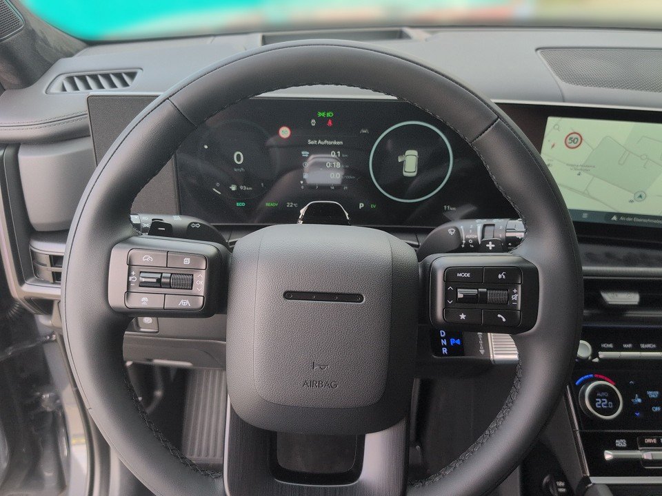Fahrzeugabbildung Hyundai SANTA FE PHEV 5S 1.6T AT 4WD BLACKLINE BOSE+NAV+