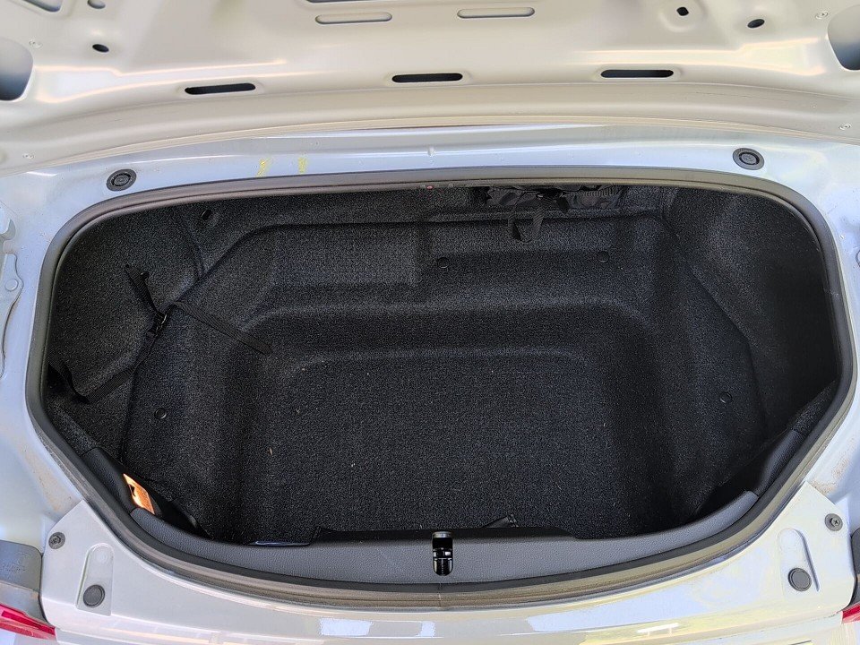 Fahrzeugabbildung Mazda MX-5 1.5L SKY-G 132 EXCLUSIVE-LINE BOSE+KAM+SHZ+